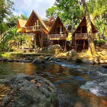 Aksha Riverside Ubud Tampaksiring 外观 照片