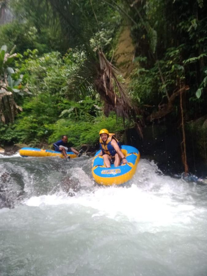 Aksha Riverside Ubud Tampaksiring 外观 照片